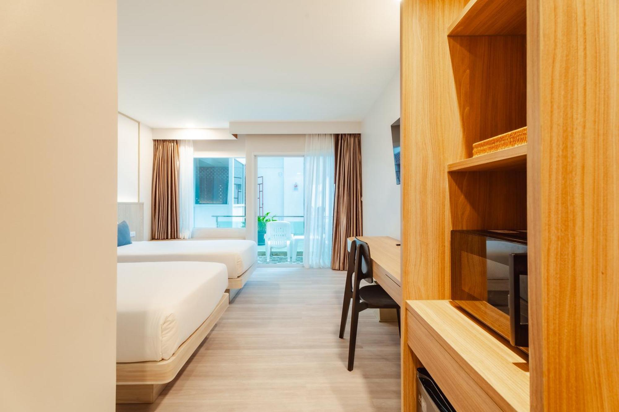 Baumancasa Beach Resort Karon Exterior photo